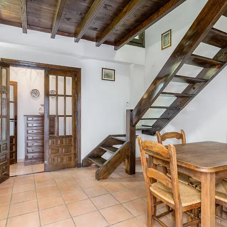 Comfortable Apartment In Granada Near Ski Area With Balcony Apartment
