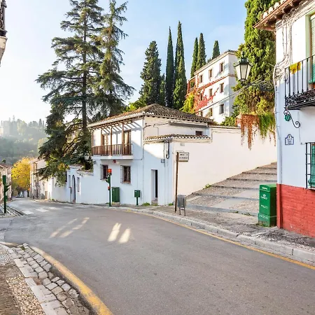 Comfortable Apartment In Granada Near Ski Area With Balcony Apartment *
