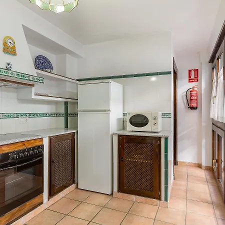 Comfortable Apartment In Granada Near Ski Area With Balcony Apartment